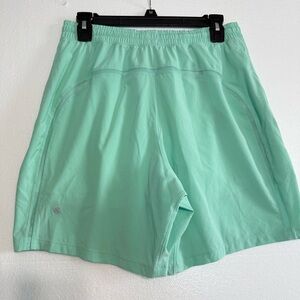 Lululemon Pace Breaker Shorts Men Size M Lined Running Workout Green